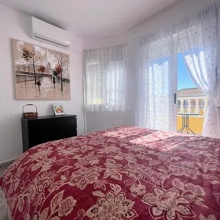 Σπίτι διακοπών Cheerful 2 Bed Townhouse With Com Pool Vm32 Οριουέλα